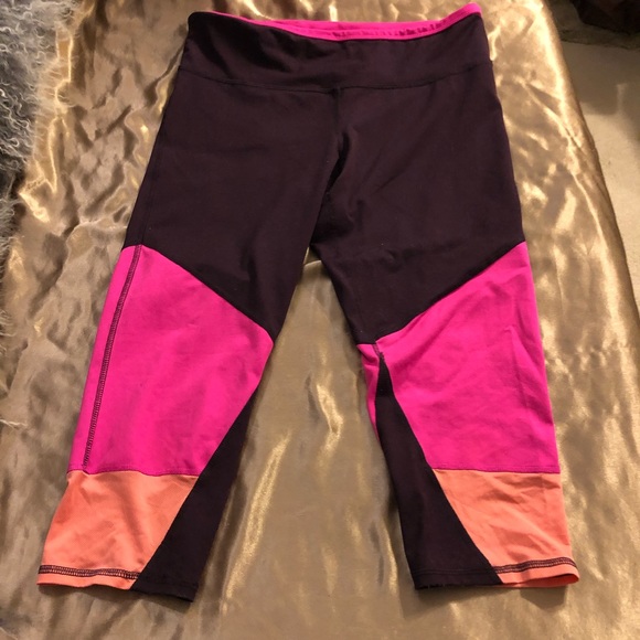 champion mesh capris